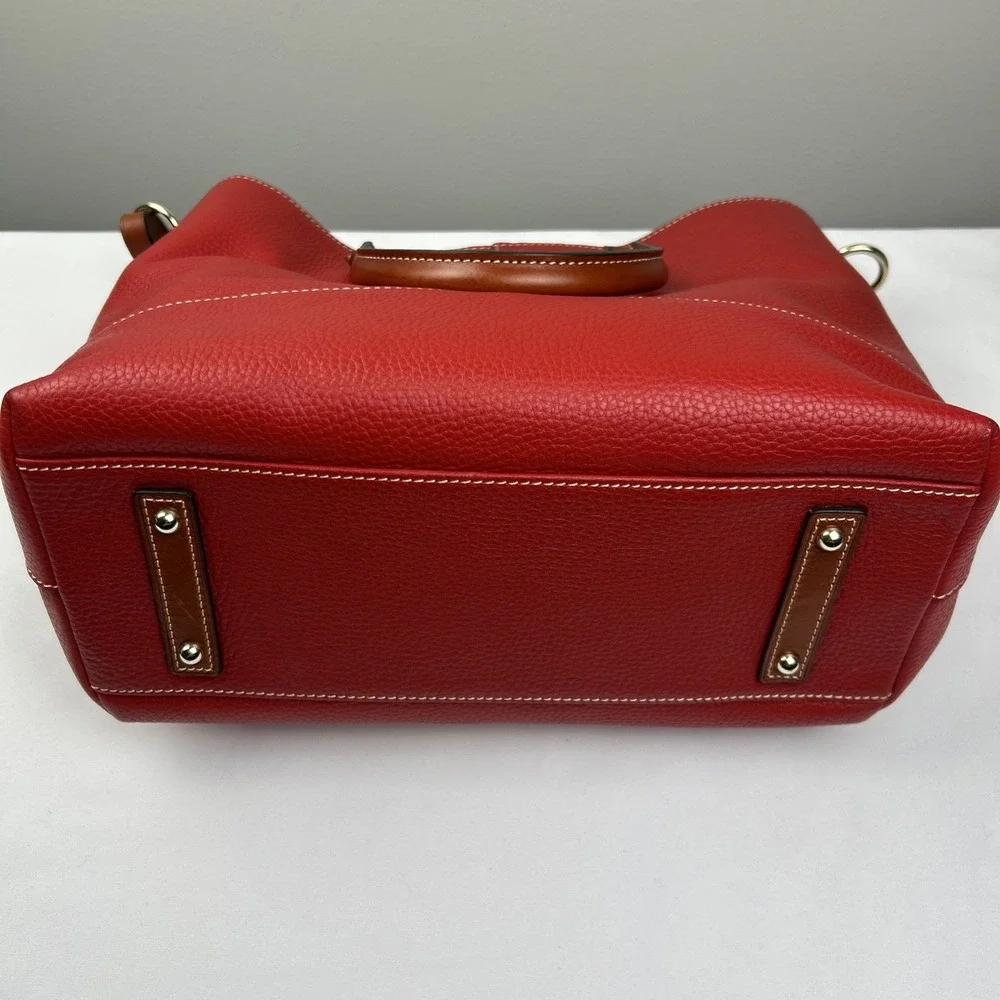 Dooney & Bourke nwt dooney